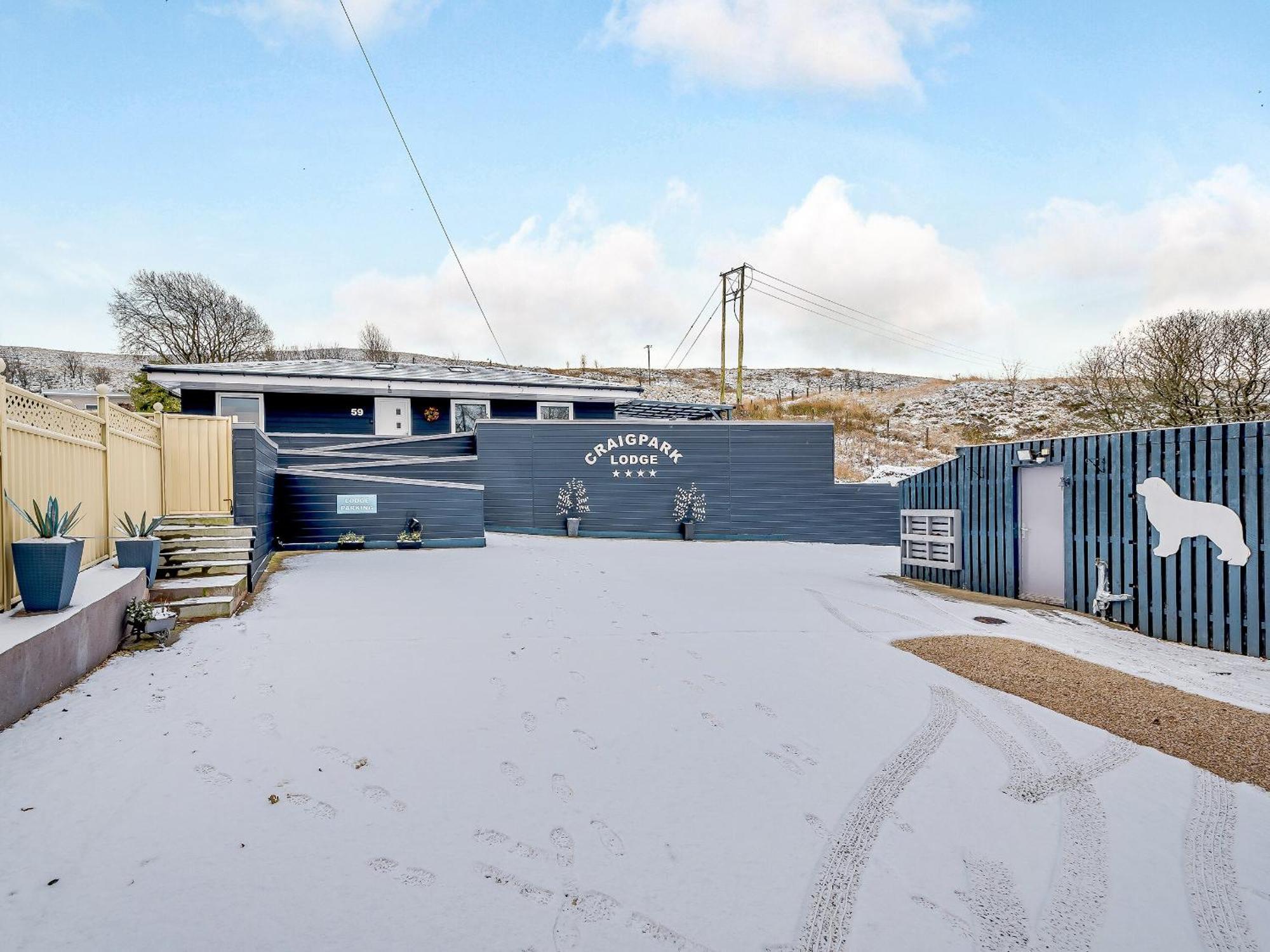 Craigpark Lodge Caldercruix エクステリア 写真